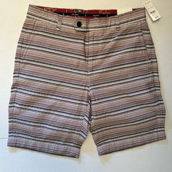 Brooks Brothers multi-stripe sear sucker mens 9” inseam shorts Sz-32. NWT T7 - Picture 4 of 12